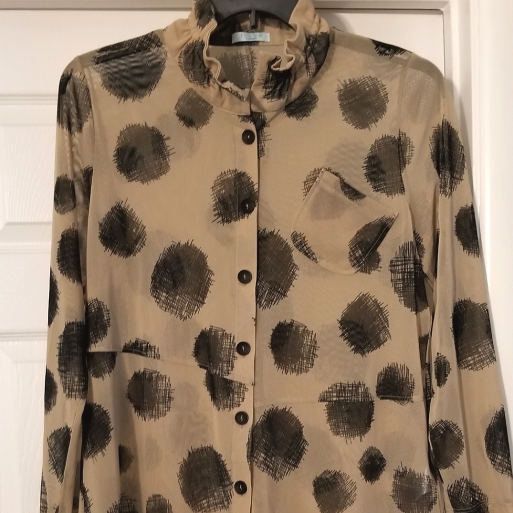 Terra SJ Apparel Lagenlook Blouse with Wire Collar